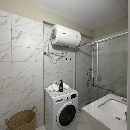 Kenya 5 Min Seaside Vlora Bay *