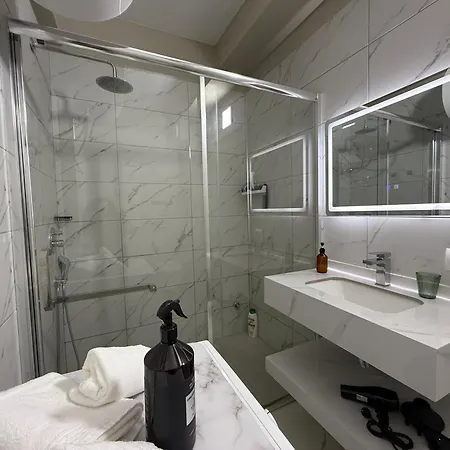 Kenya 5 Min Seaside Vlora Bay * Orikum