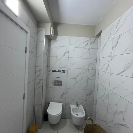 Kenya 5 Min Seaside Vlora Bay Apartment Orikum