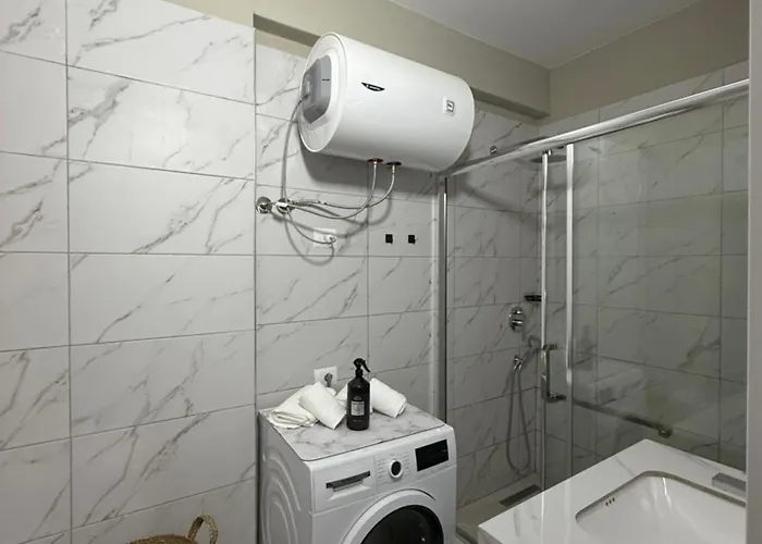 Kenya 5 Min Seaside Vlora Bay *