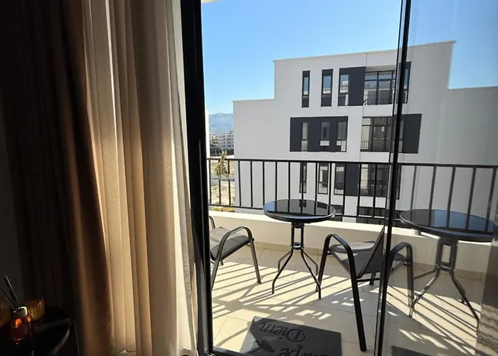 Kenya 5 Min Seaside Vlora Bay 公寓 *